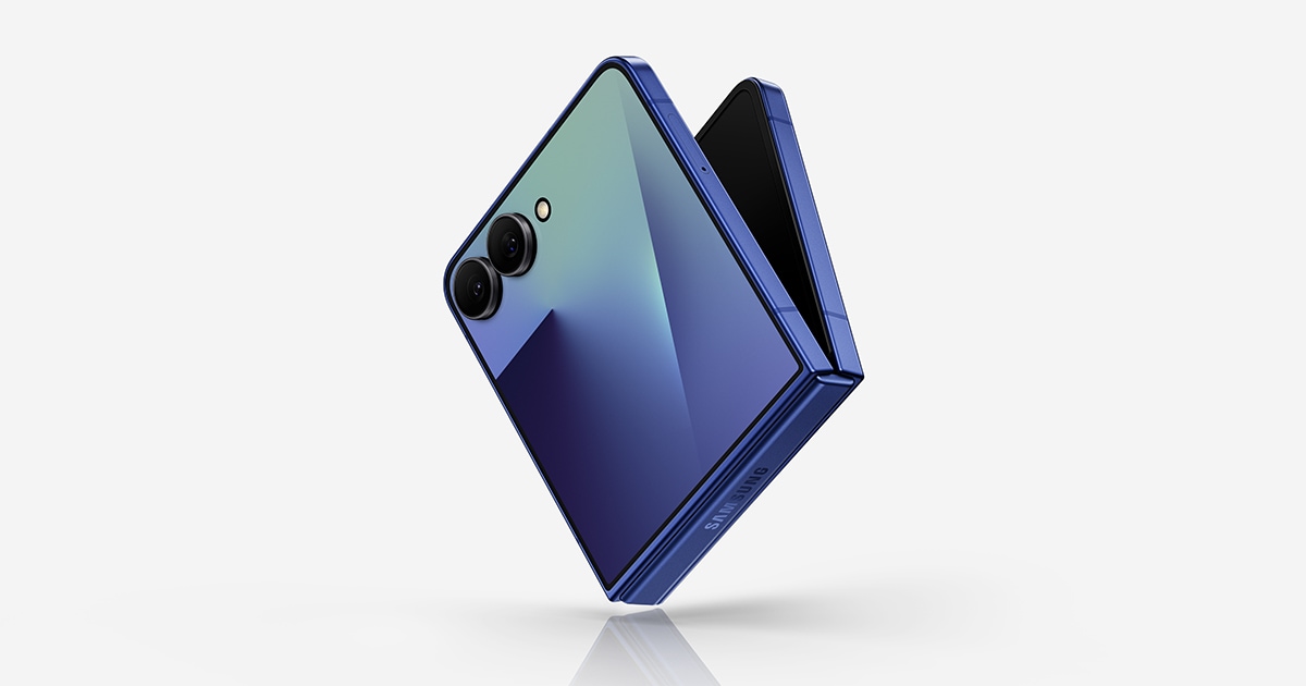 Samsung Galaxy Z Flip7 official image